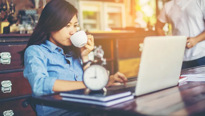 忙しい朝をスッキリ始める5分でできるタスク整理の5つのコツ