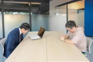 調子に乗って言っちゃった失言...気まずさをリセットする方法