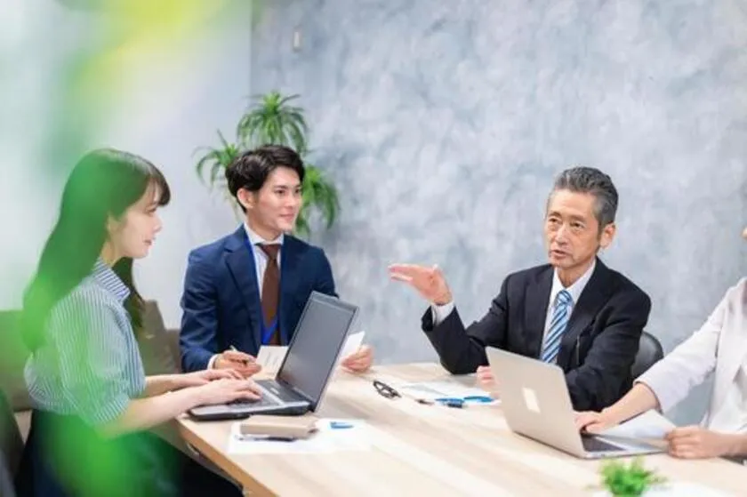 Gemini「Deep Research」@メンションで「社内ドライブ解析」