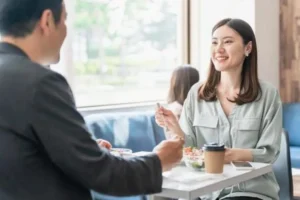 自己開示の理論で3回目のデートで急接近！段階別トーク術