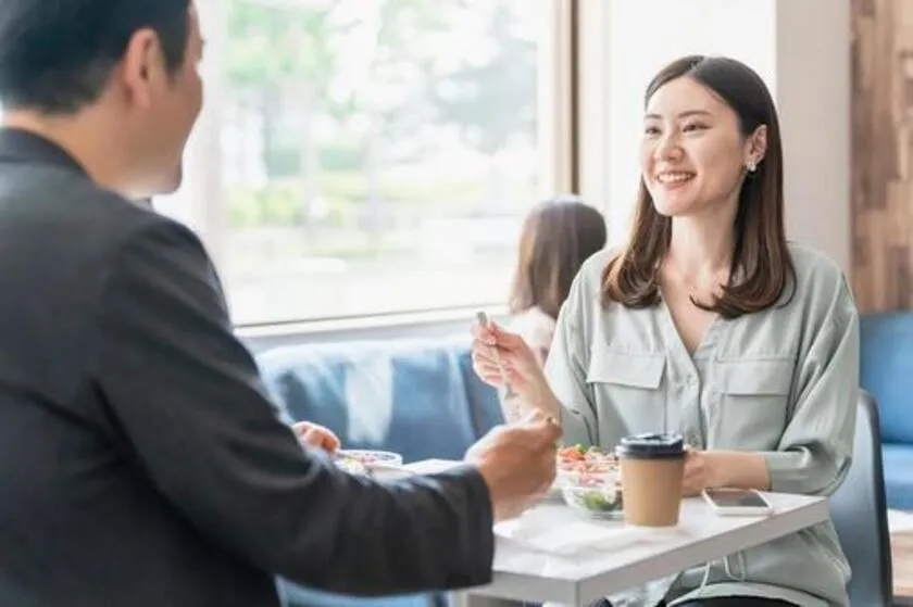 自己開示の理論で3回目のデートで急接近！段階別トーク術